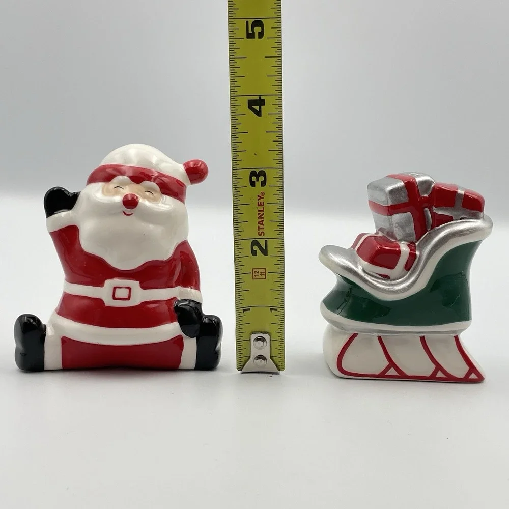 Santa Claus and Sleigh With Gifts Salt and Pepper Shakers Set - 3 inches tall‎